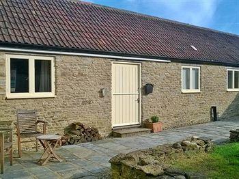 Battens Farm Cottages - B&B And Self-Catering Accommodation Yatton Keynell 外观 照片